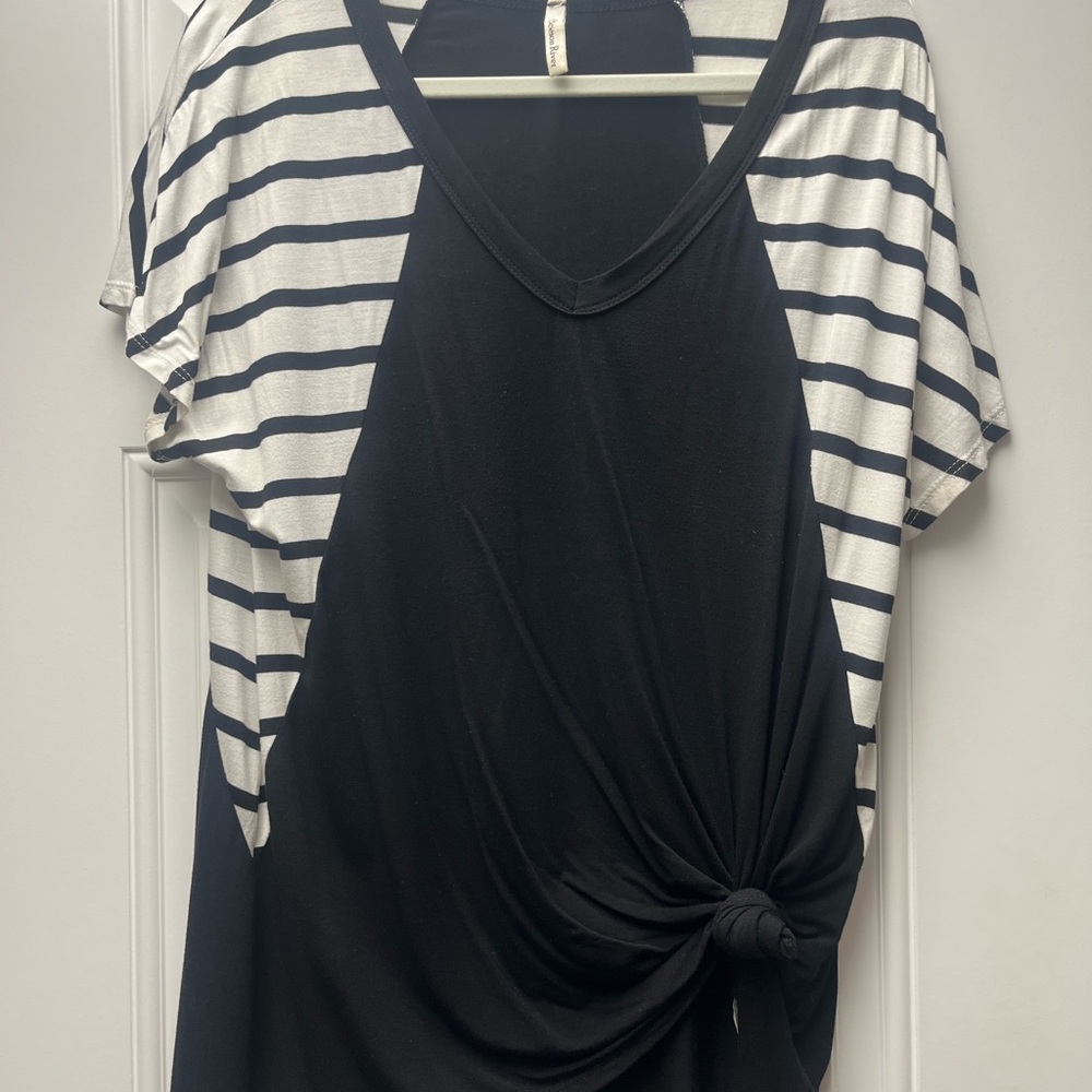 Beeson River Striped Black and White Tee with Knot